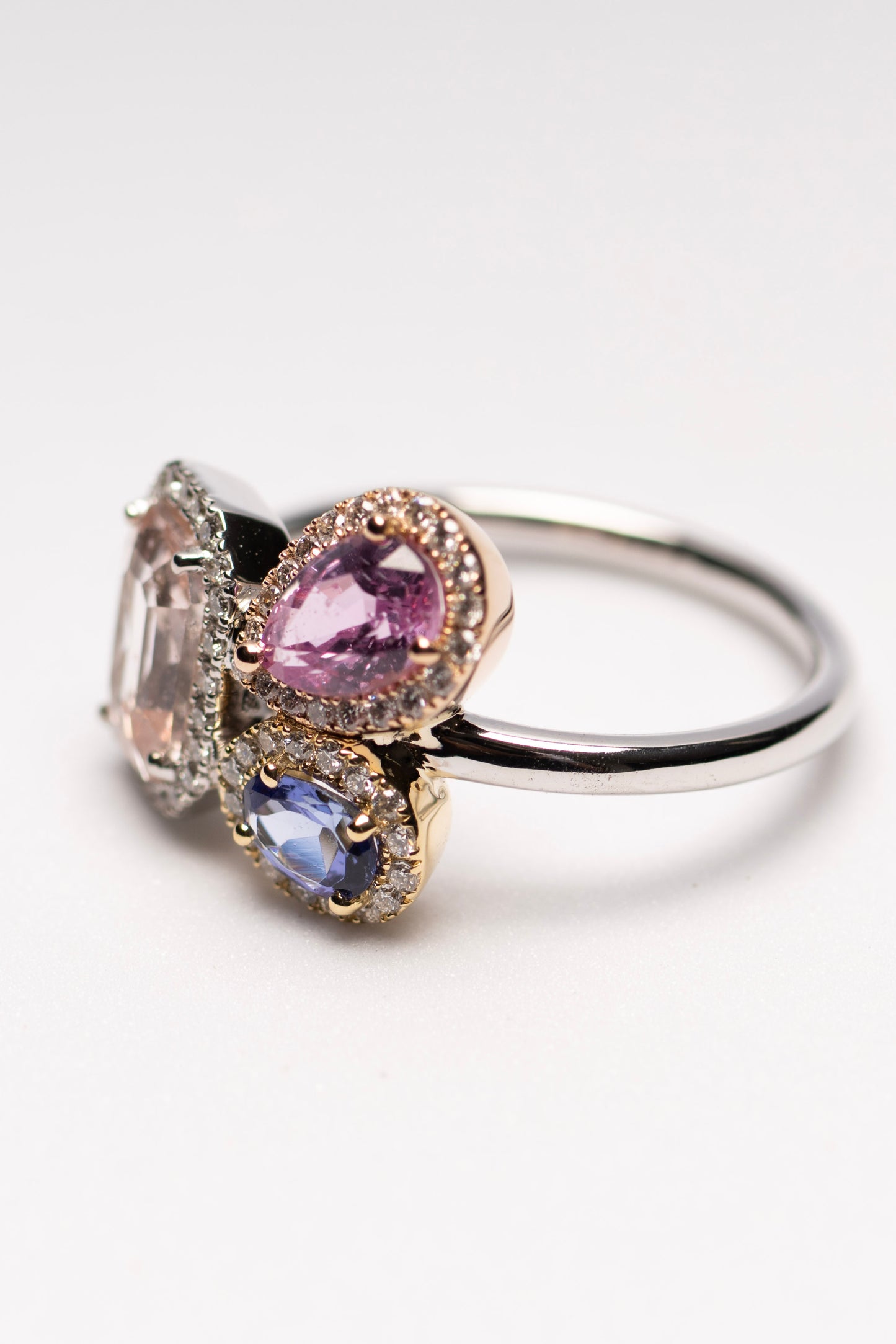Vivi Ring